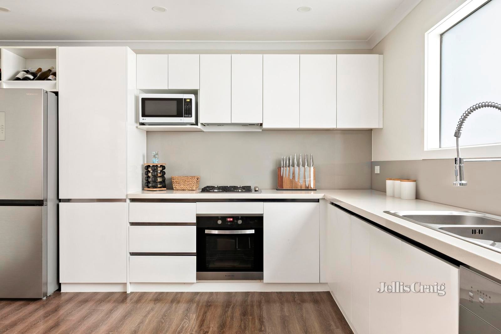 7/39 Hillside Grove, Airport West image 3