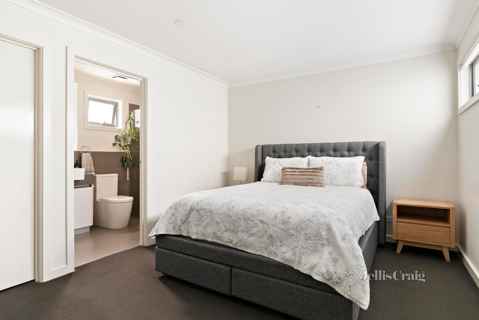 7/39 Hillside Grove, Airport West image 6