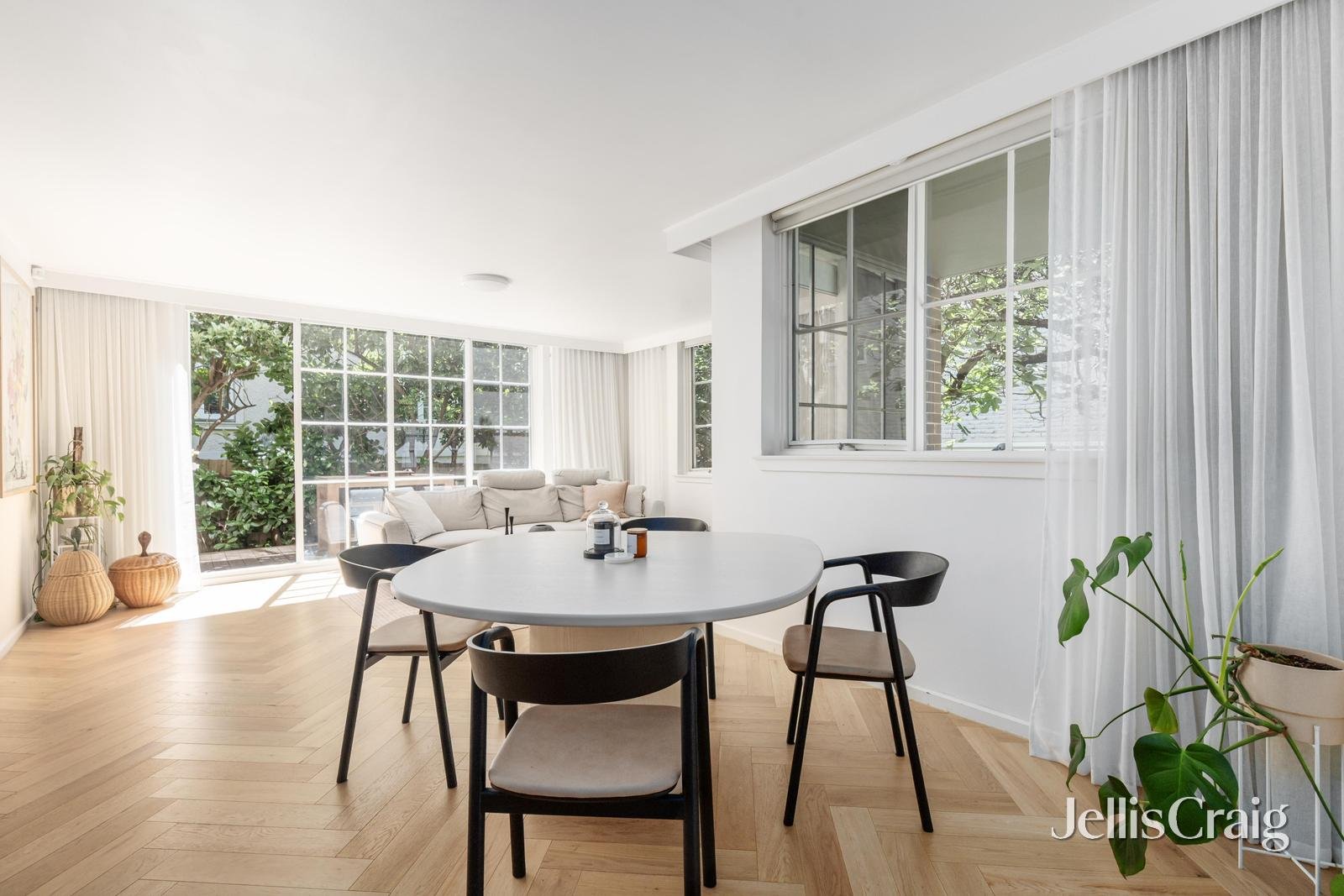 7/39 Rockley Road, South Yarra image 3