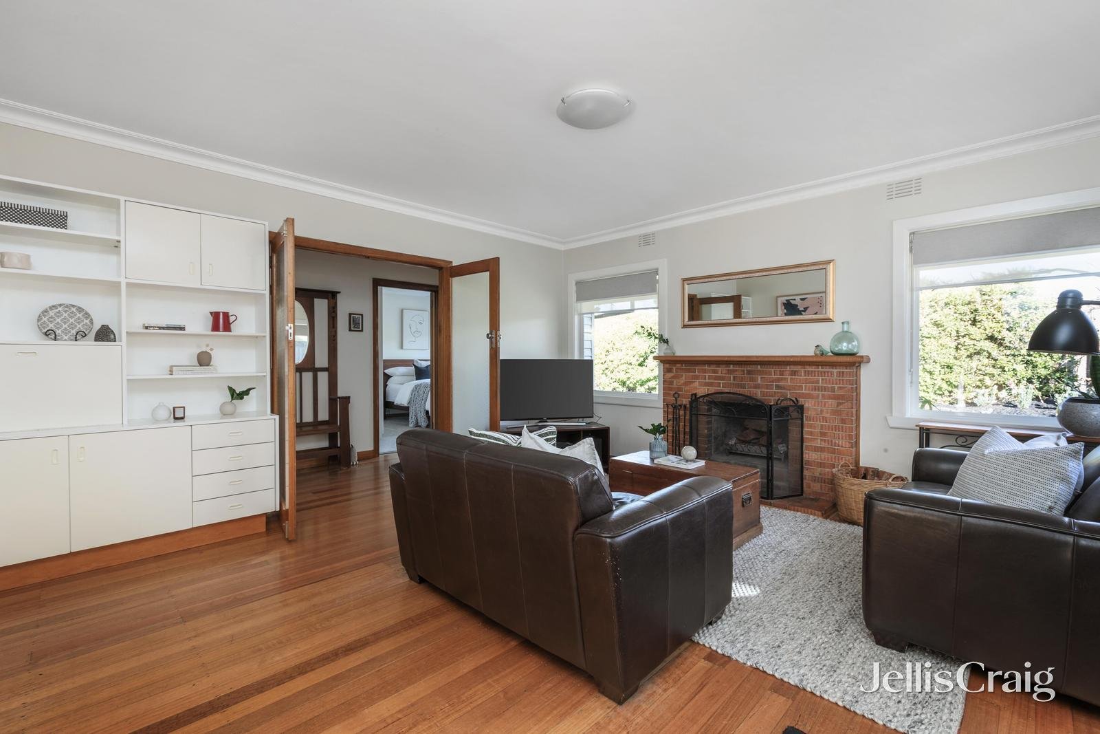 739 South Road, Bentleigh East image 2