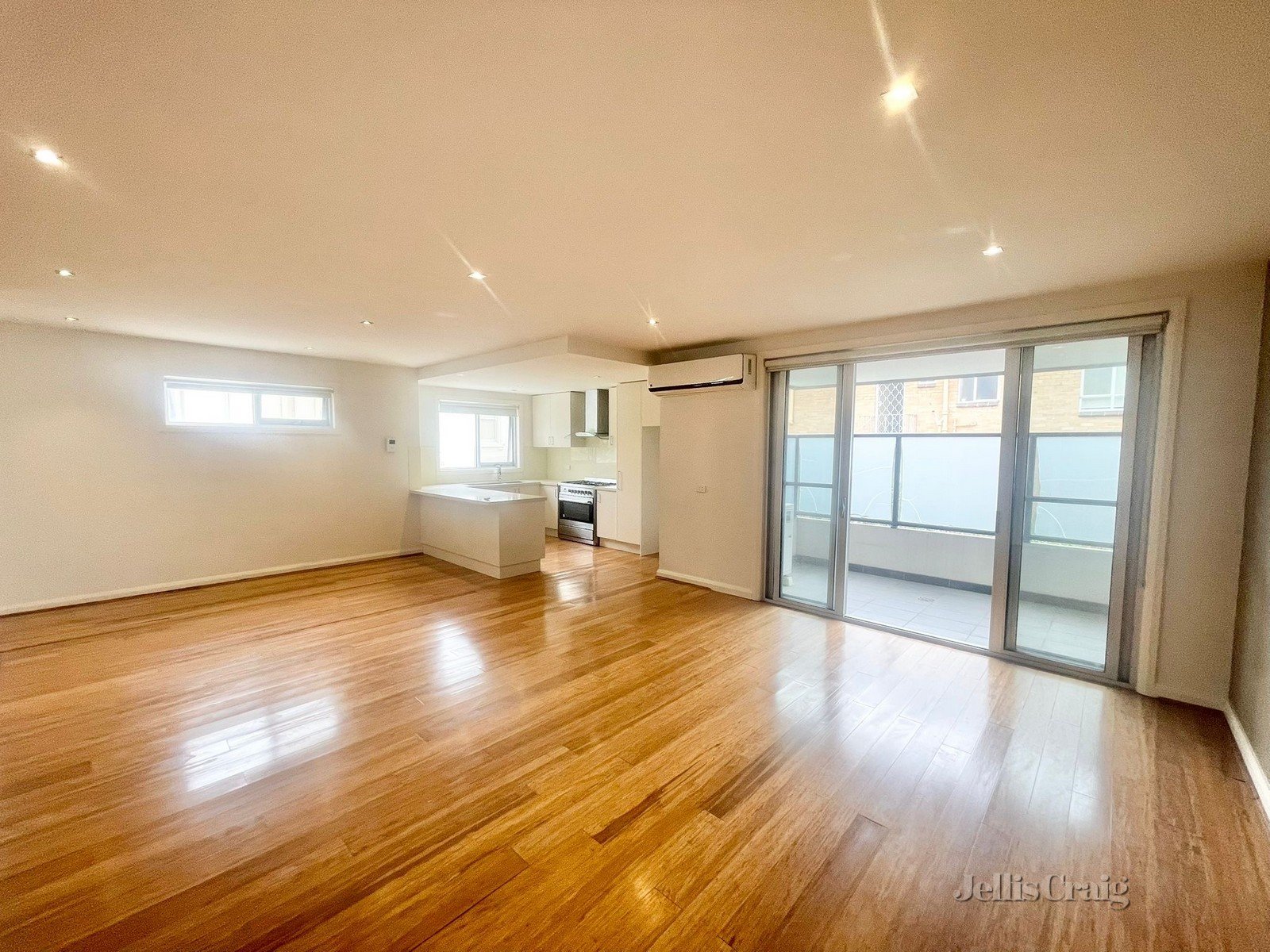 7/39 Studley Park Road, Kew image 3