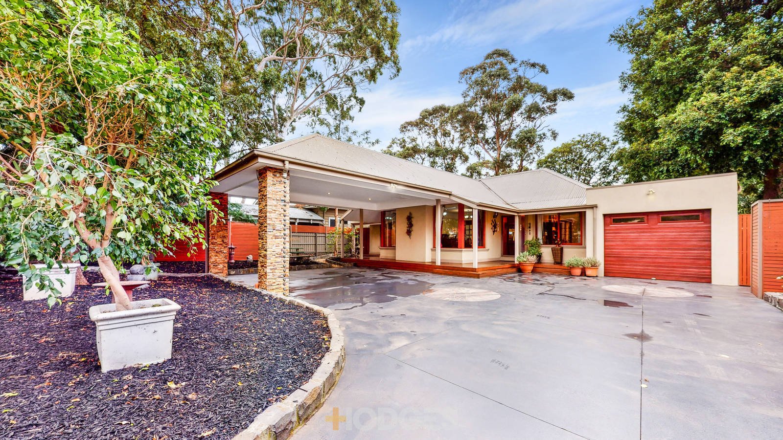 74 Albenca Street Cheltenham