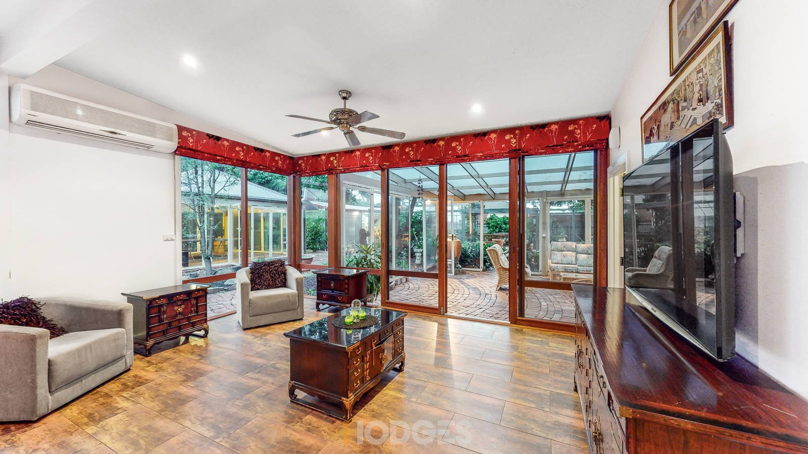 74 Albenca Street Cheltenham
