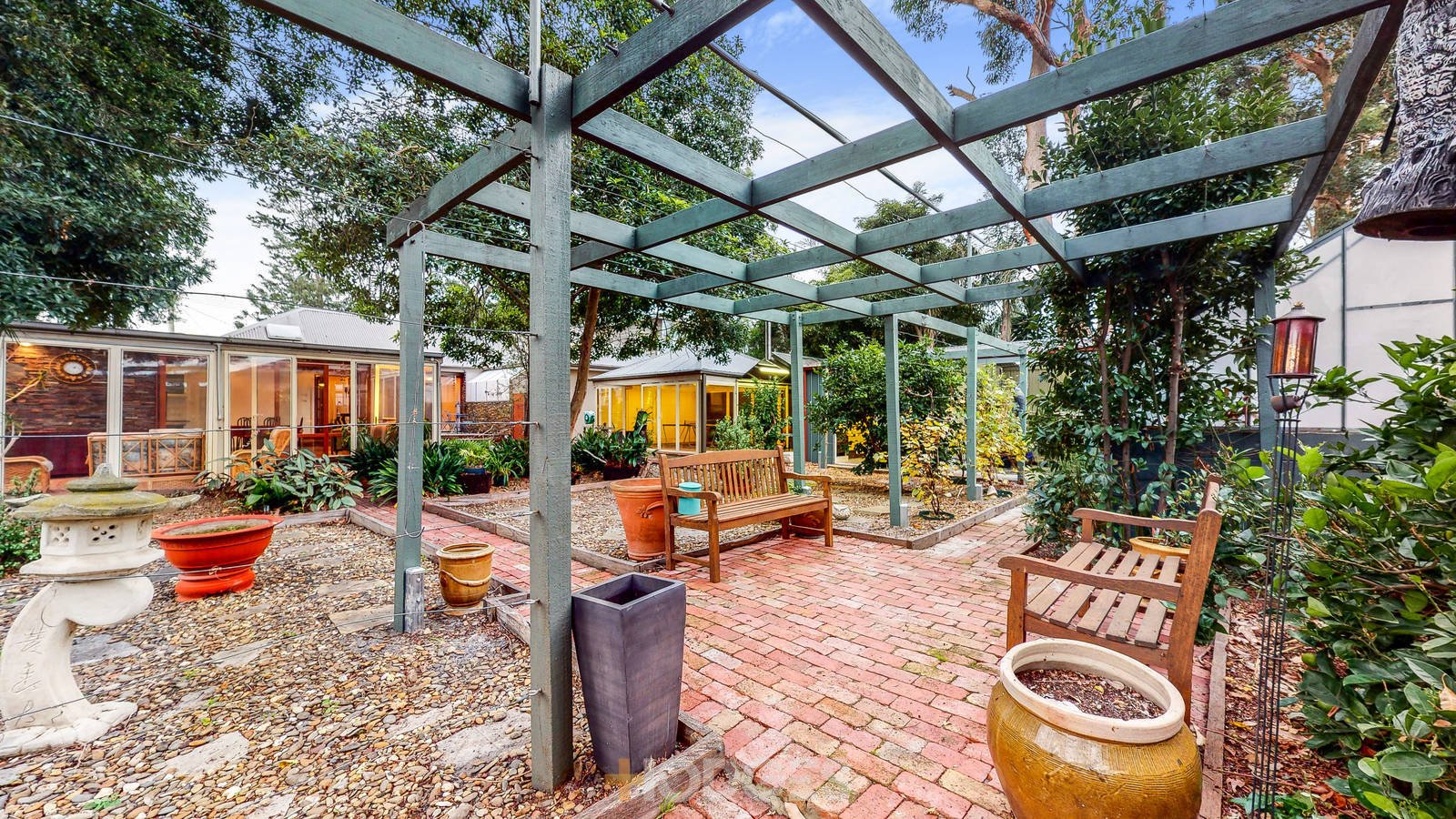 74 Albenca Street Cheltenham