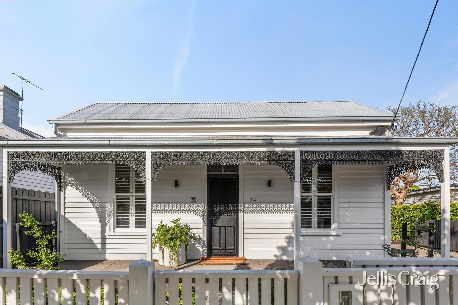 74 Alma Terrace, Newport image 11