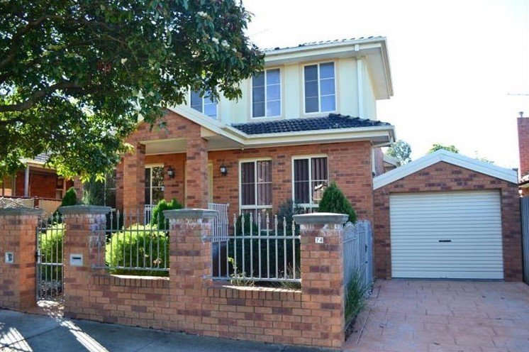 74 Bond Street, Ivanhoe image 1