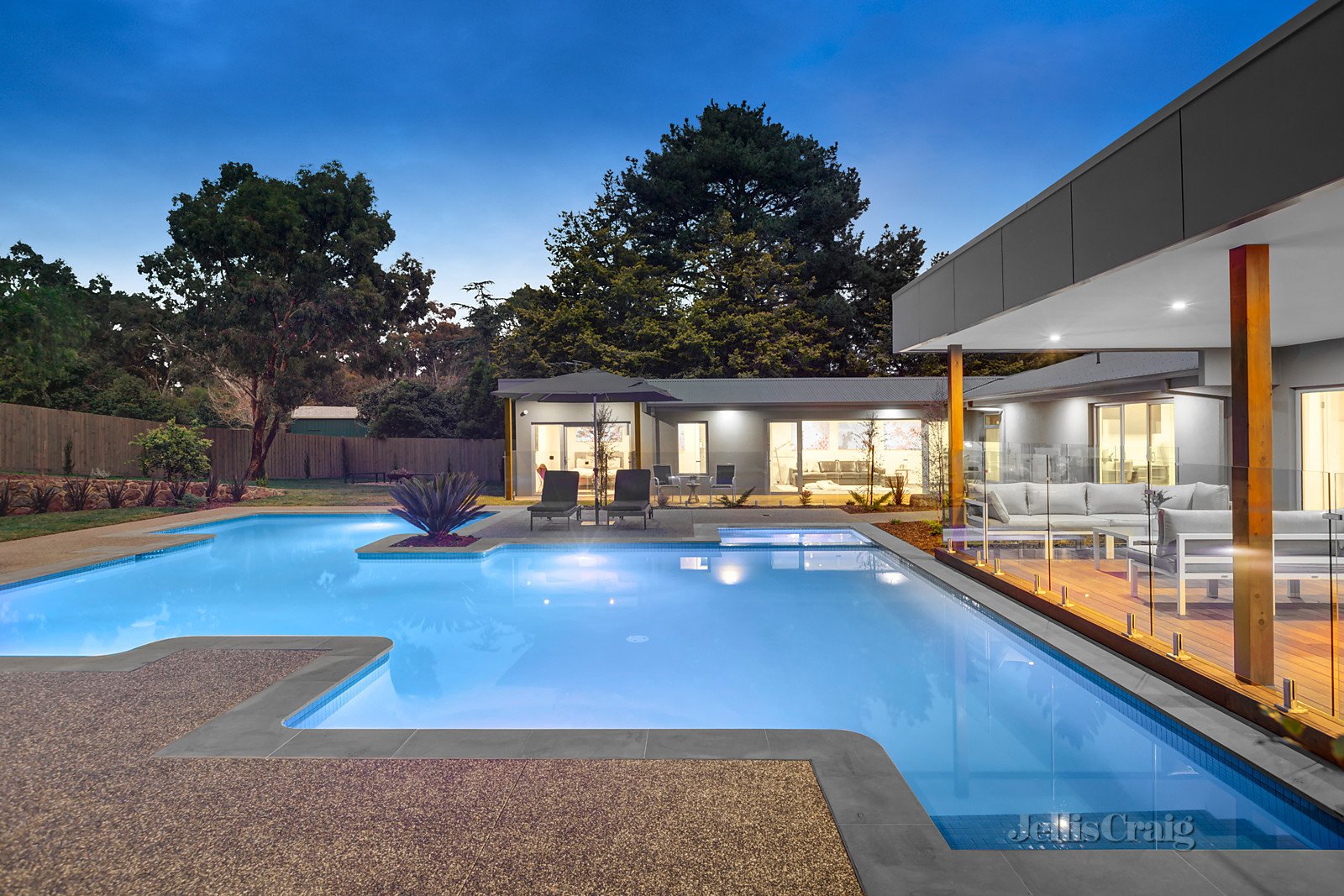 74 Bonds Road, Lower Plenty
- Print Image 1