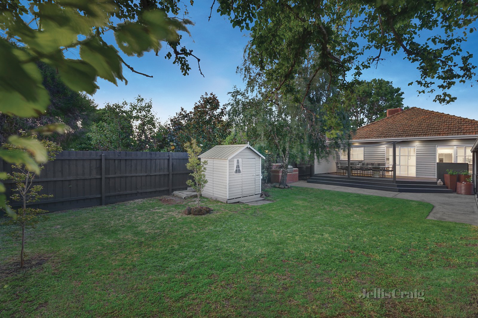 74 Brooks Street, Bentleigh East image 10