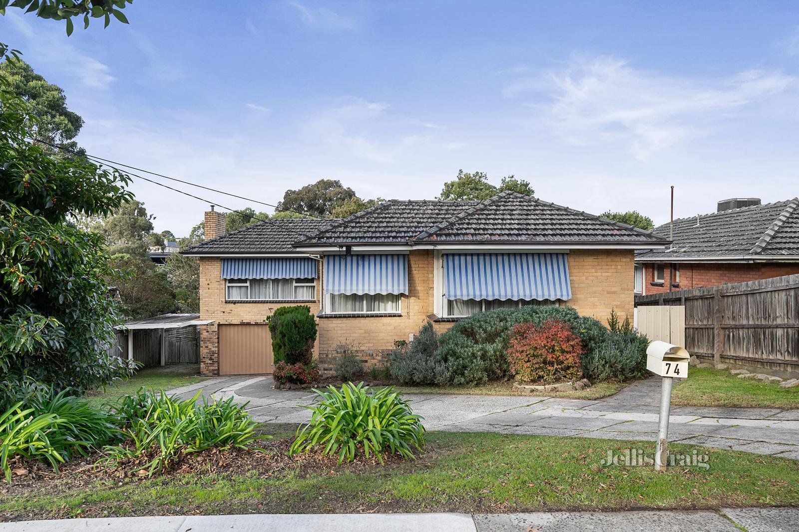 74 Bruce Street, Mount Waverley image 1