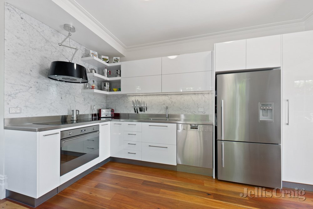74 Carlton Street, Carlton image 2