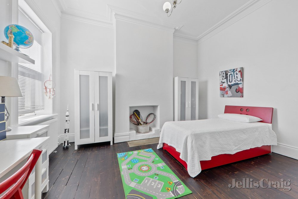 74 Carlton Street, Carlton image 7