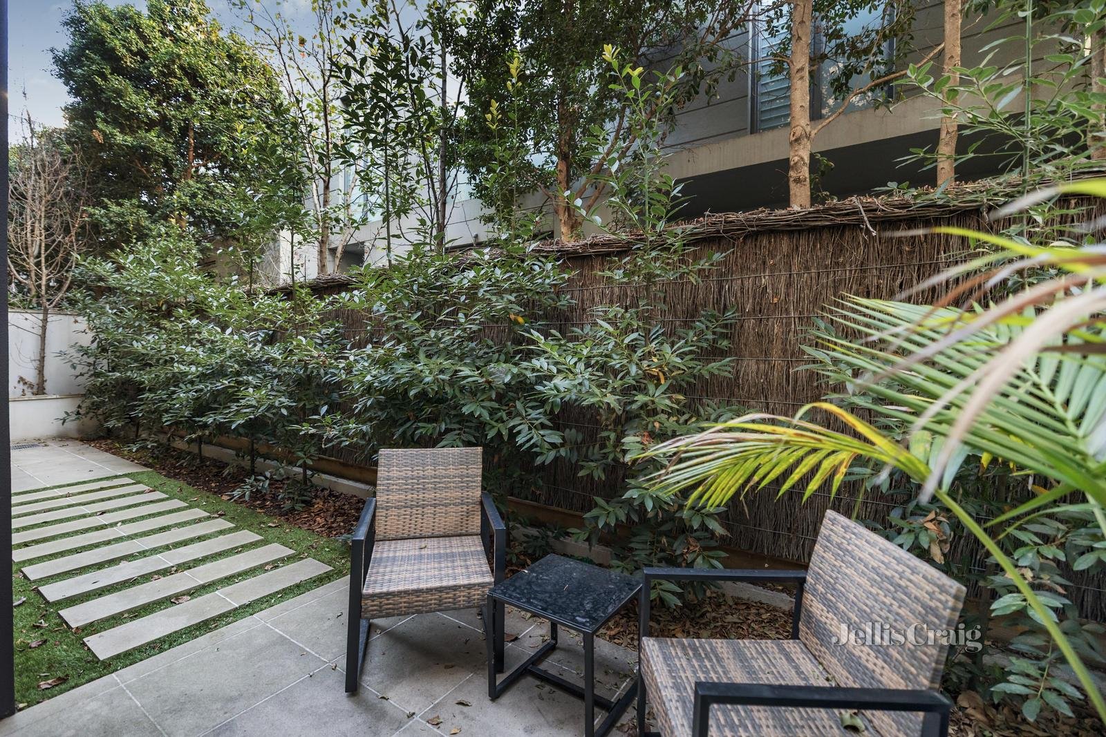 7/4 Cromwell Road, South Yarra image 12