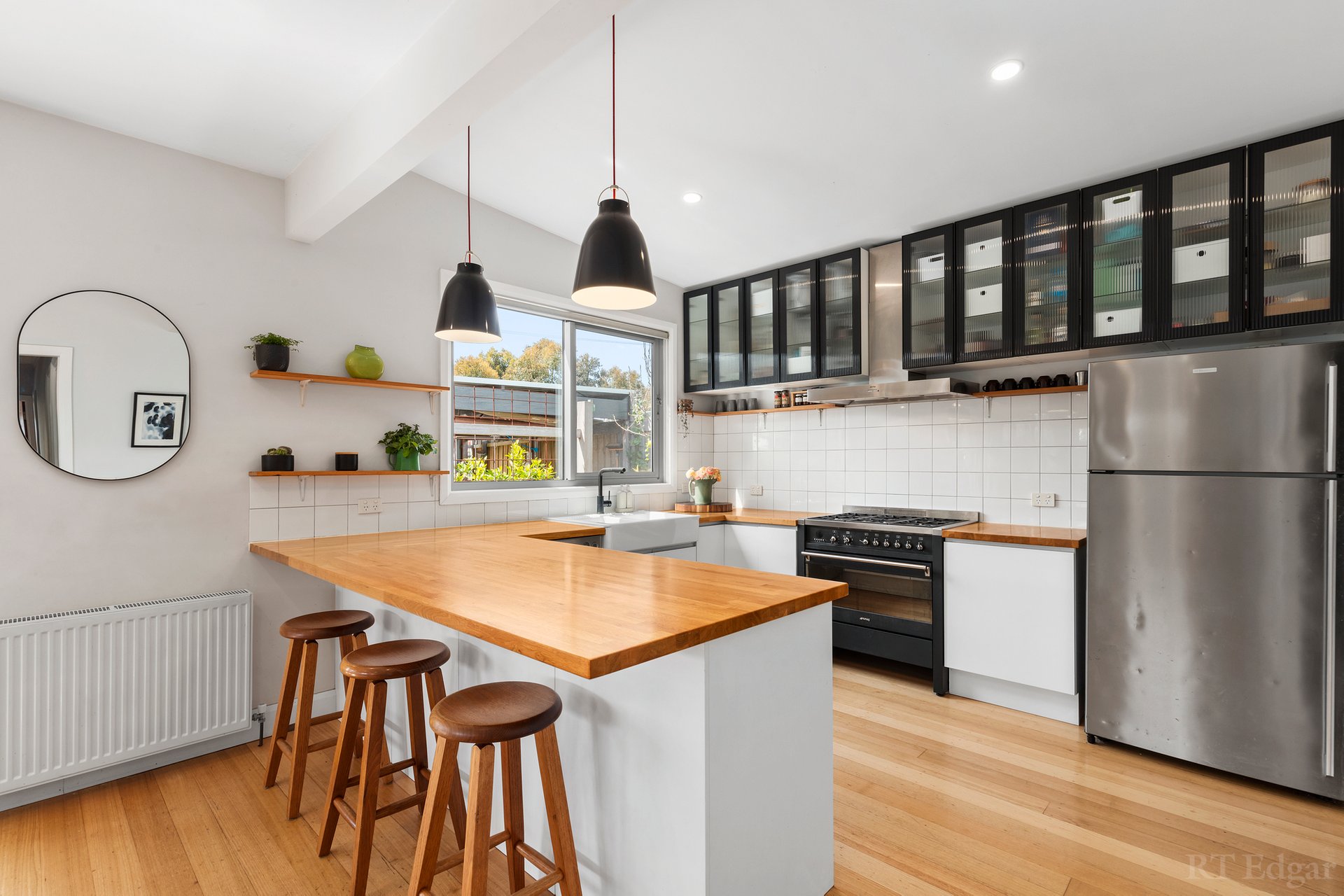 Property Gallery - Main Image