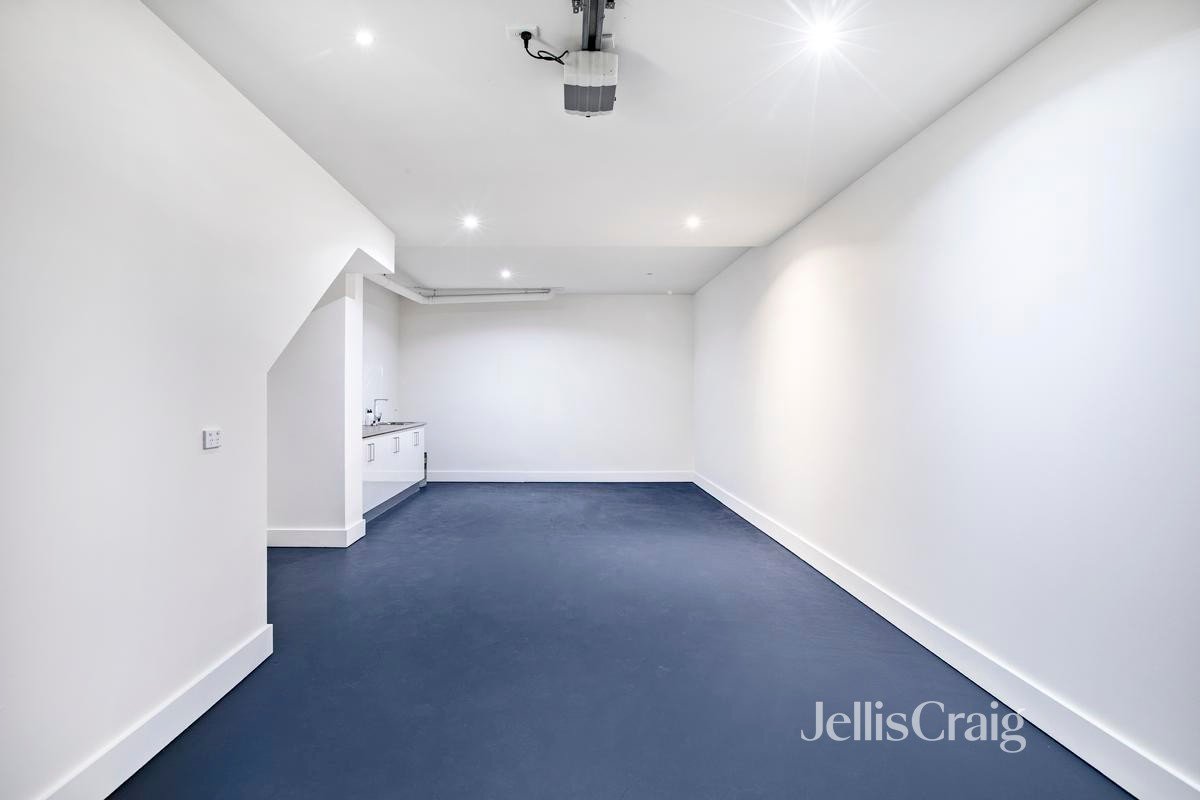 7/4 Florence Street, Brunswick image 12