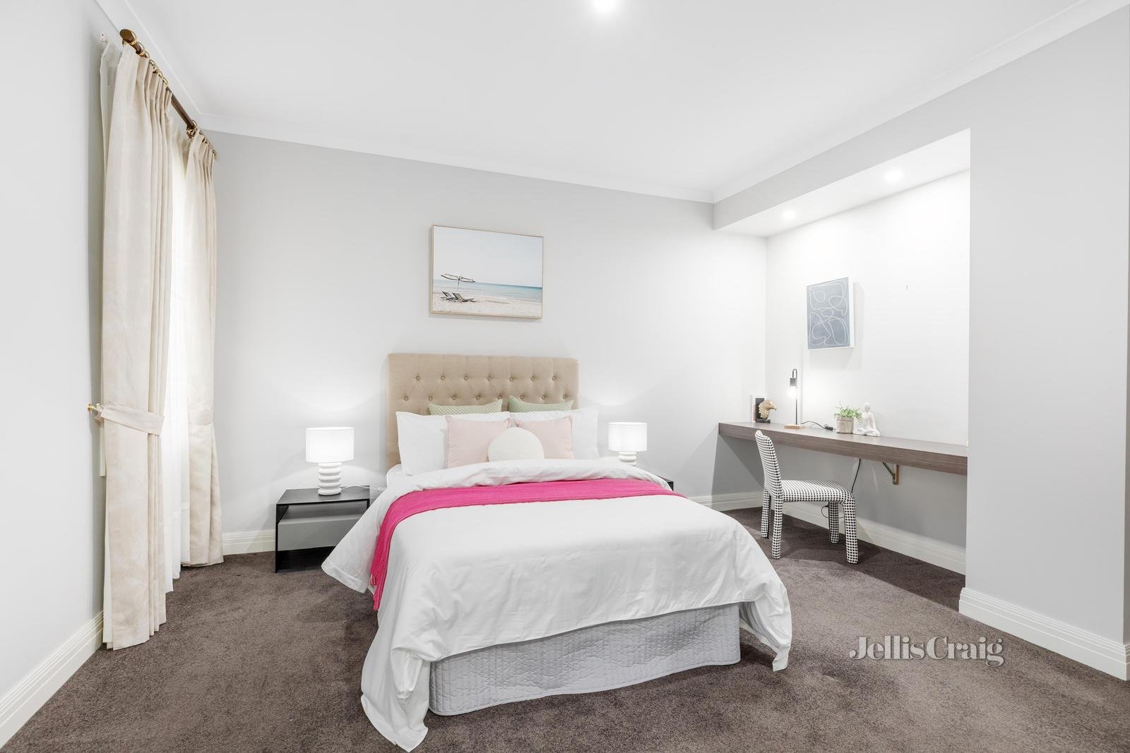 74 Guinevere Parade, Glen Waverley image 15