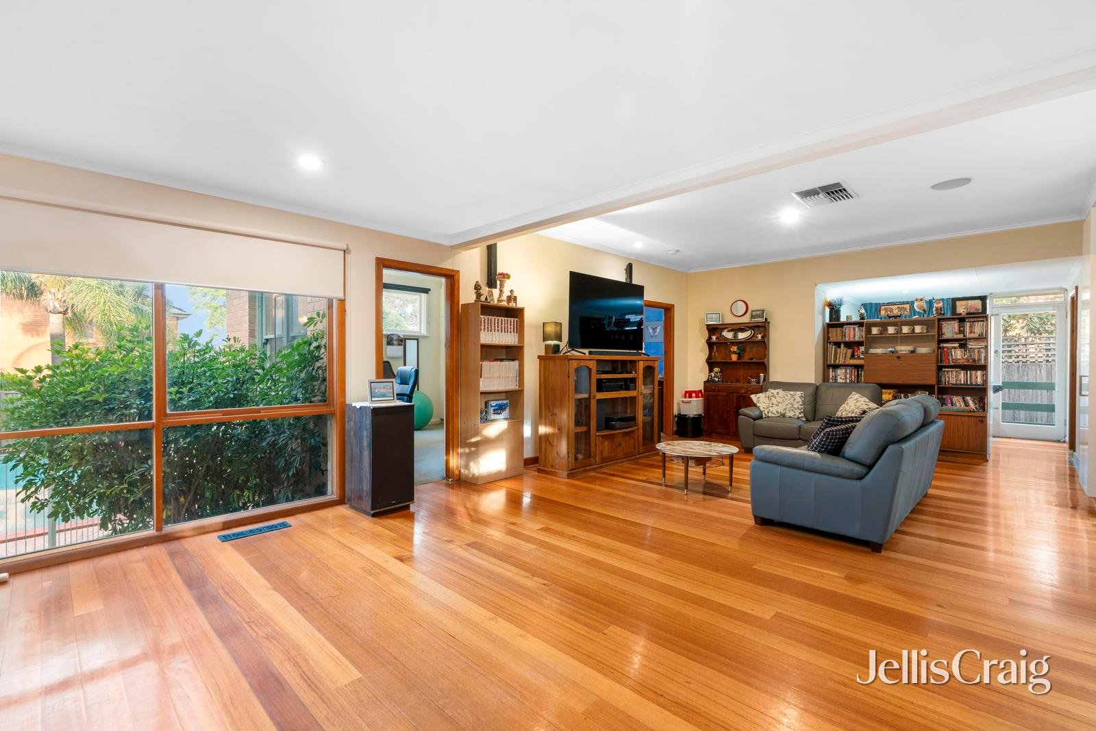 74 Hilton Street, Mount&nbsp;Waverley image 7