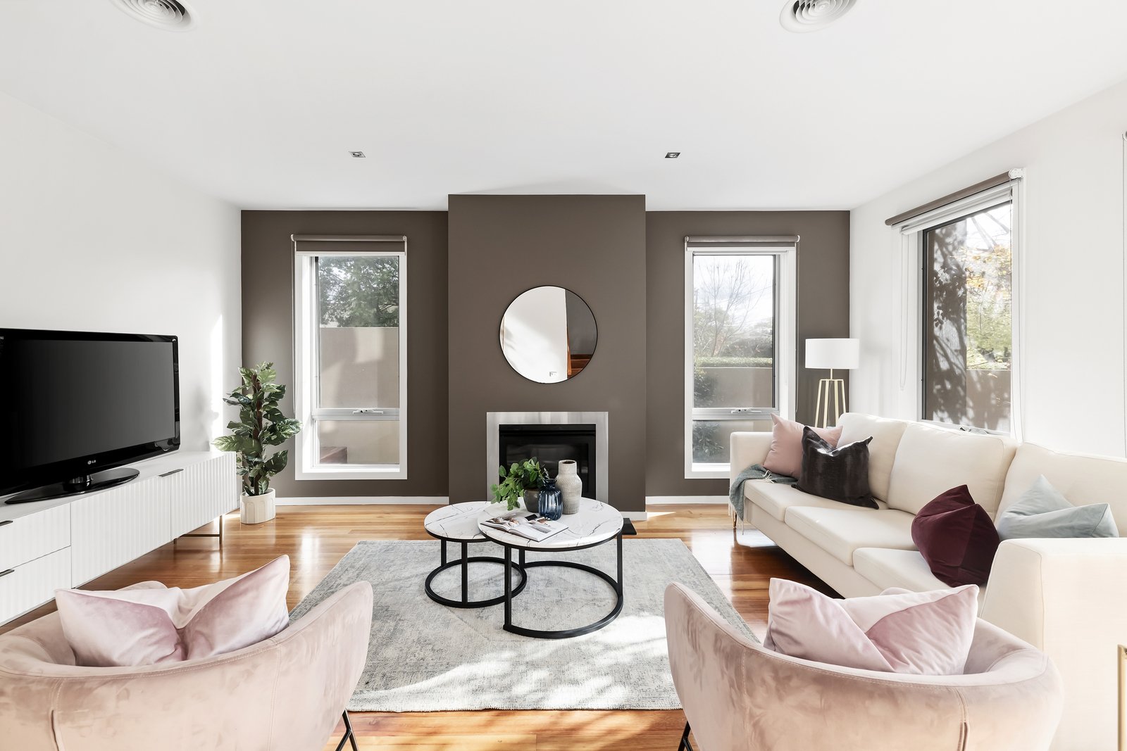 Property Gallery Thumbnail 2