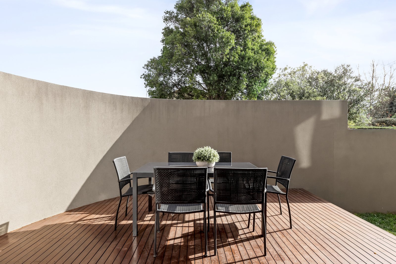Property Gallery Thumbnail 5