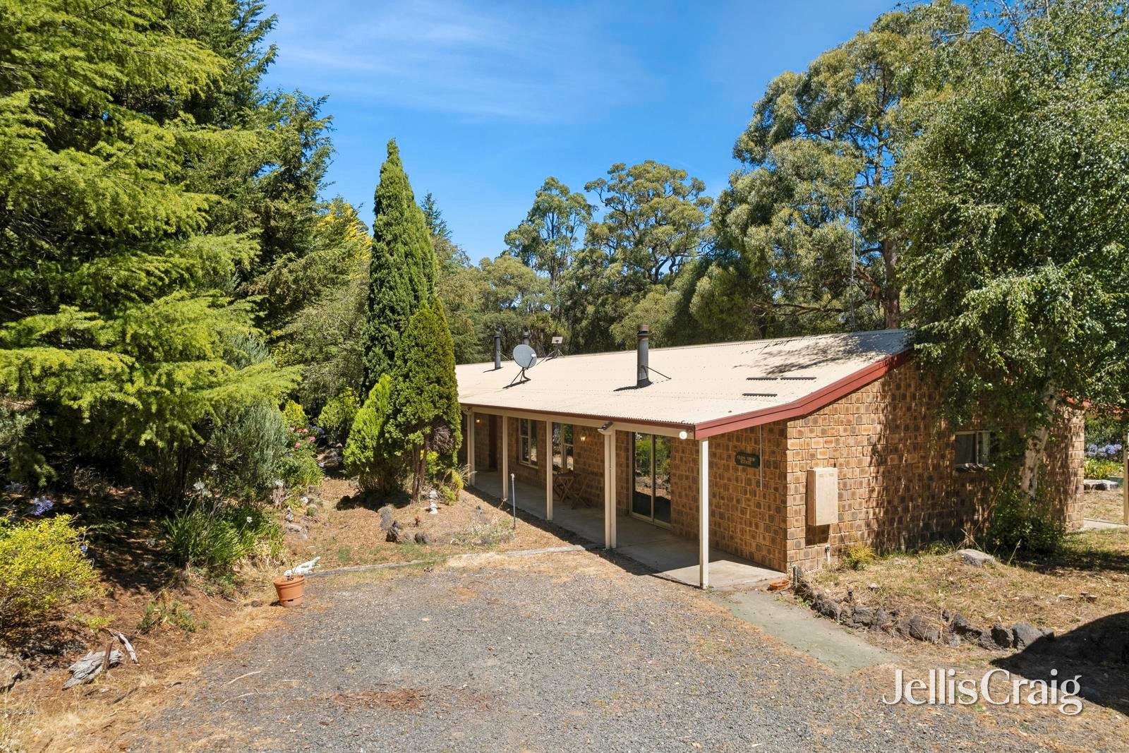 74 Kellett Road, Woodend image 3