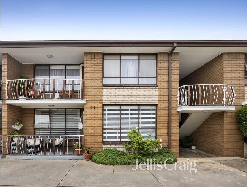 7/4 Lyons Street, Williamstown image 1