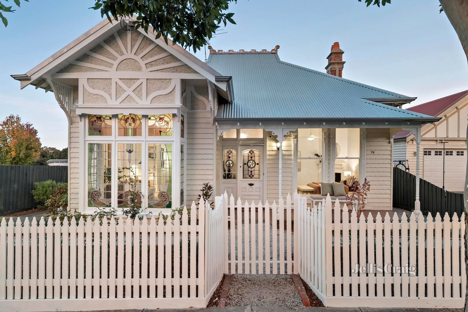 74 Mcpherson Street, Essendon image 1