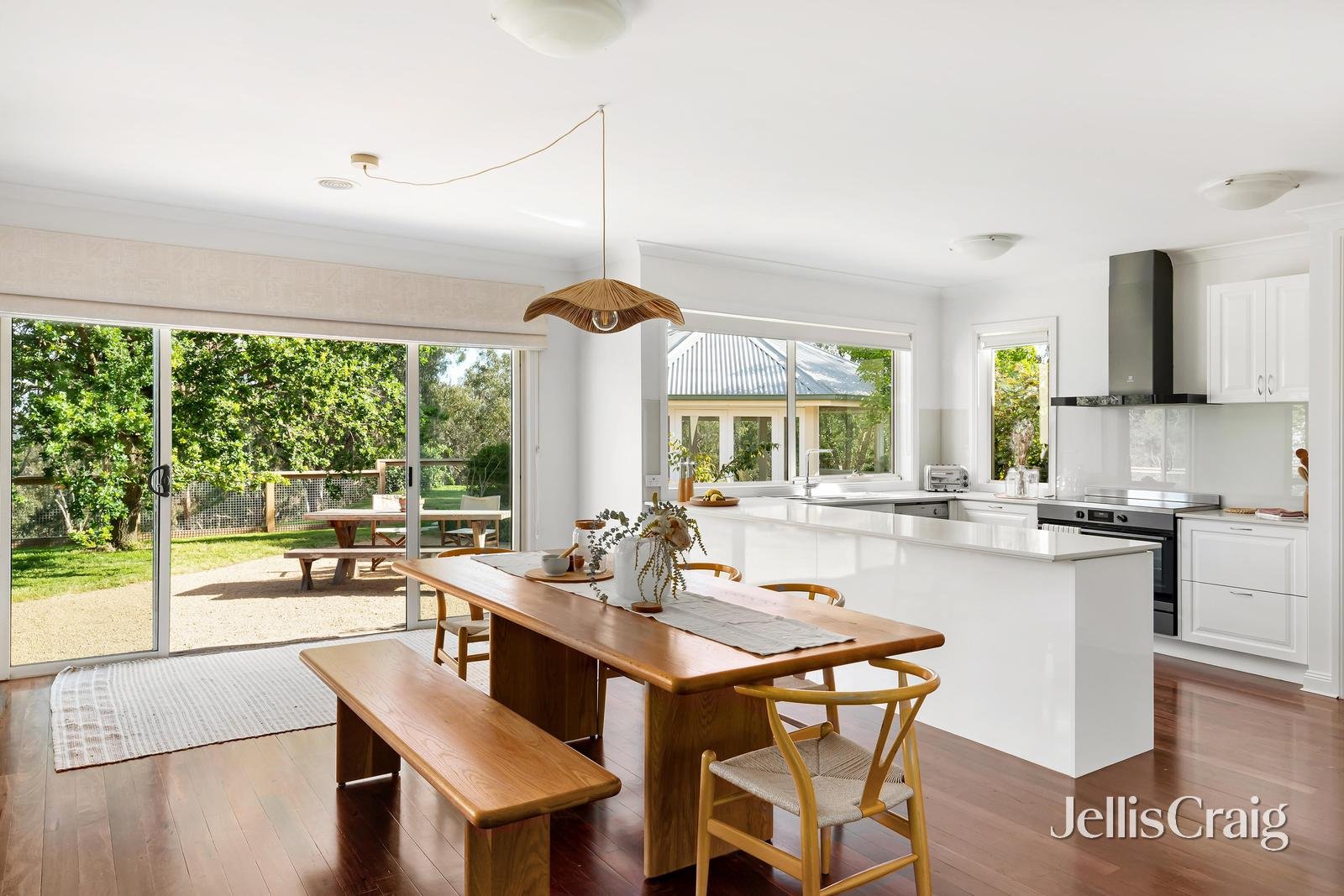 74 Meander Road, Hurstbridge image 3