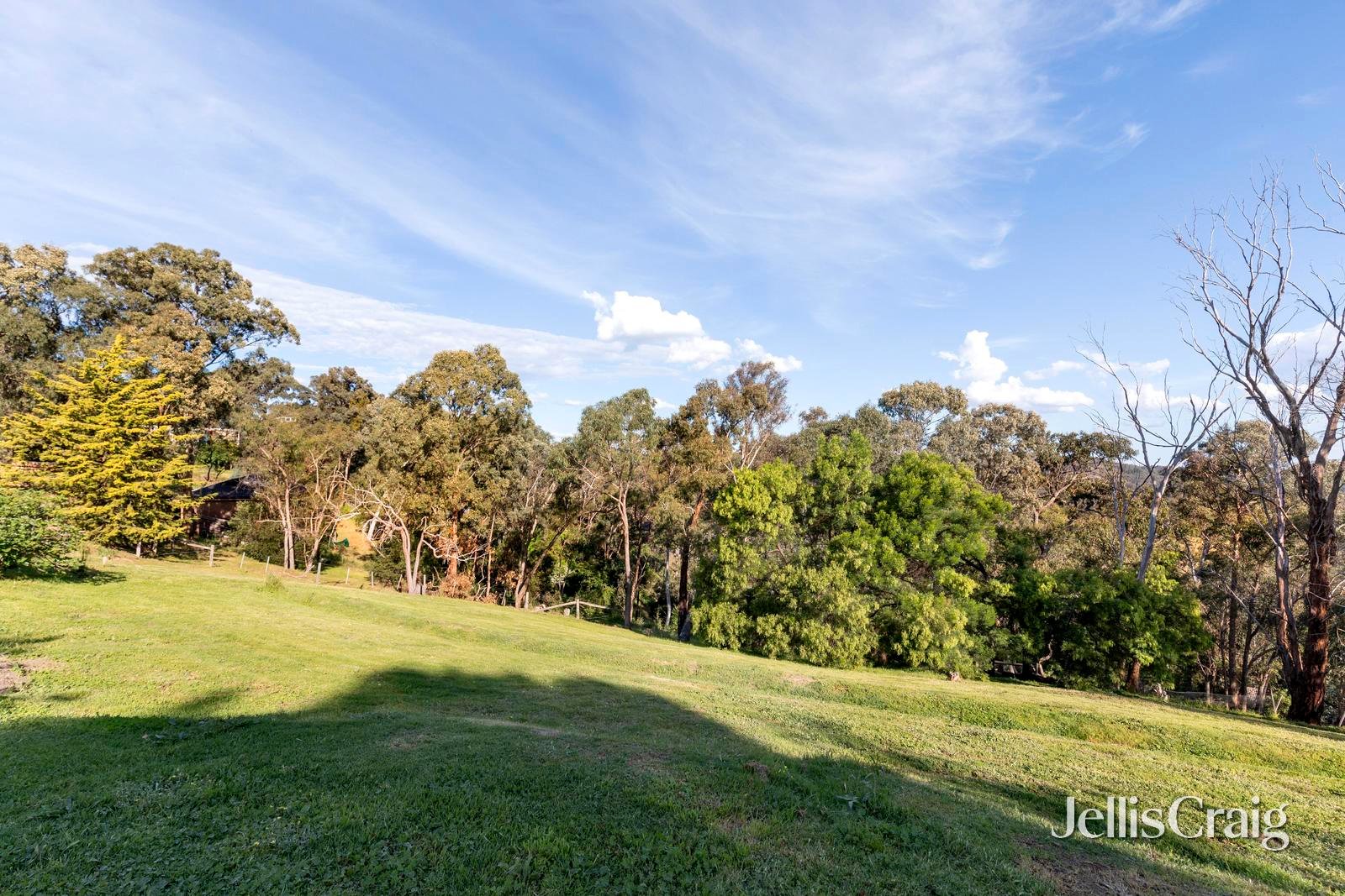 74 Meander Road, Hurstbridge image 33