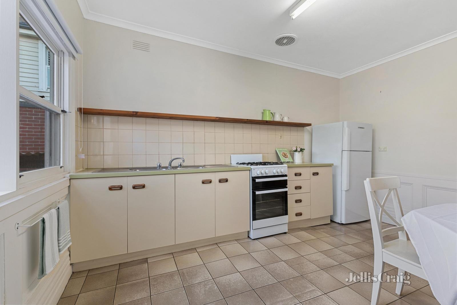 74 Melville Street, Hawthorn image 5