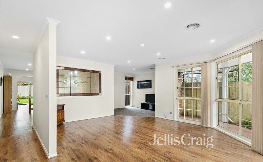 74 Myers Parade, Altona&nbsp;Meadows image 4