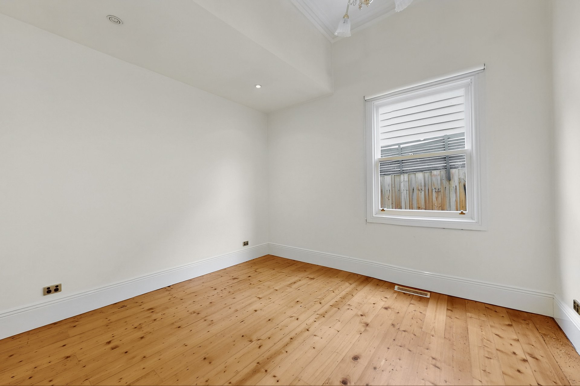 74 Peel Street, Kew image 7