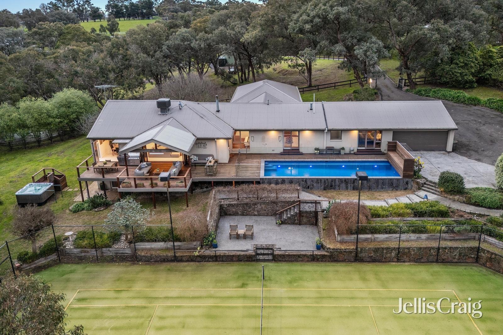74 Research-Warrandyte Road, Research image 1