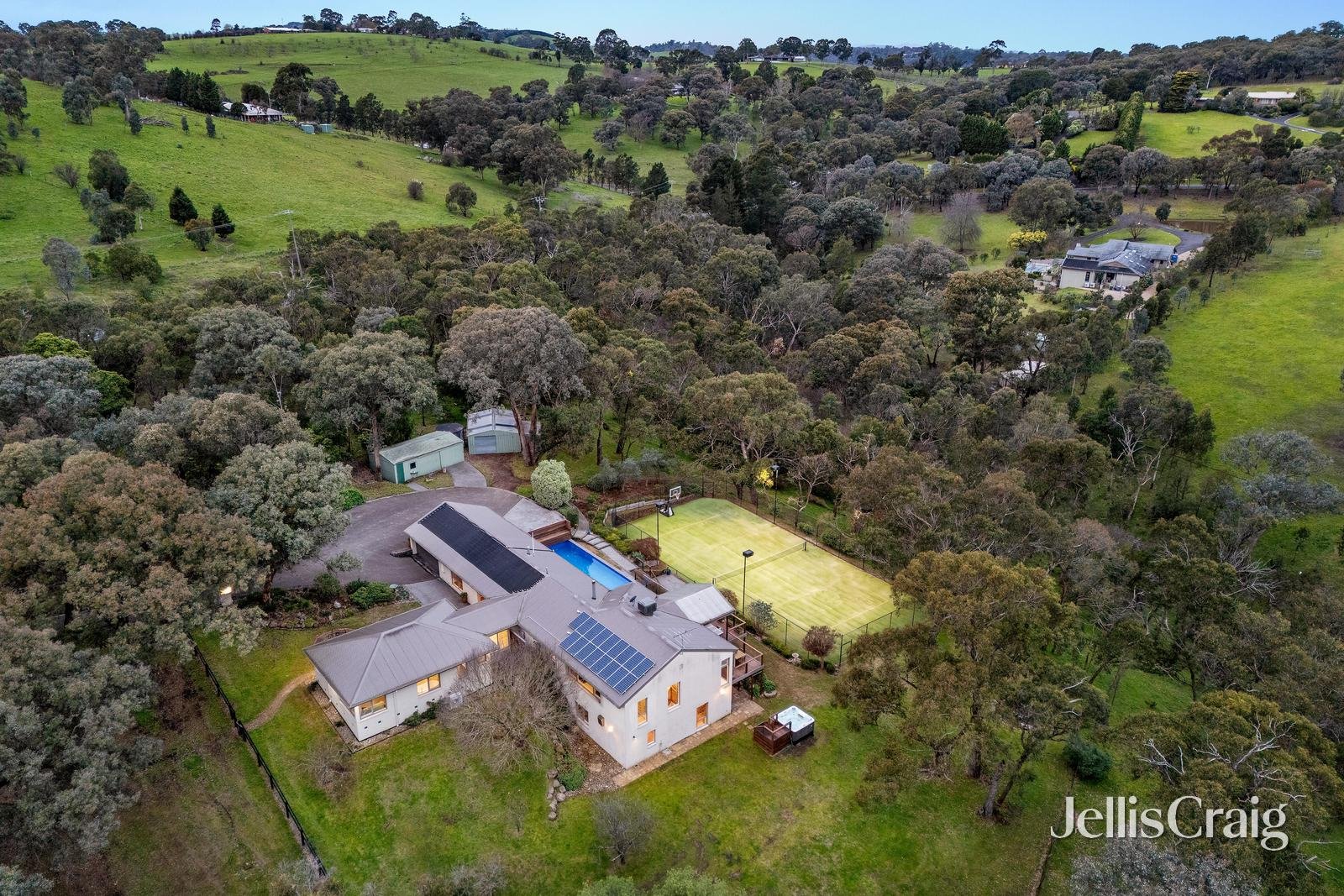 74 Research-Warrandyte Road, Research image 31