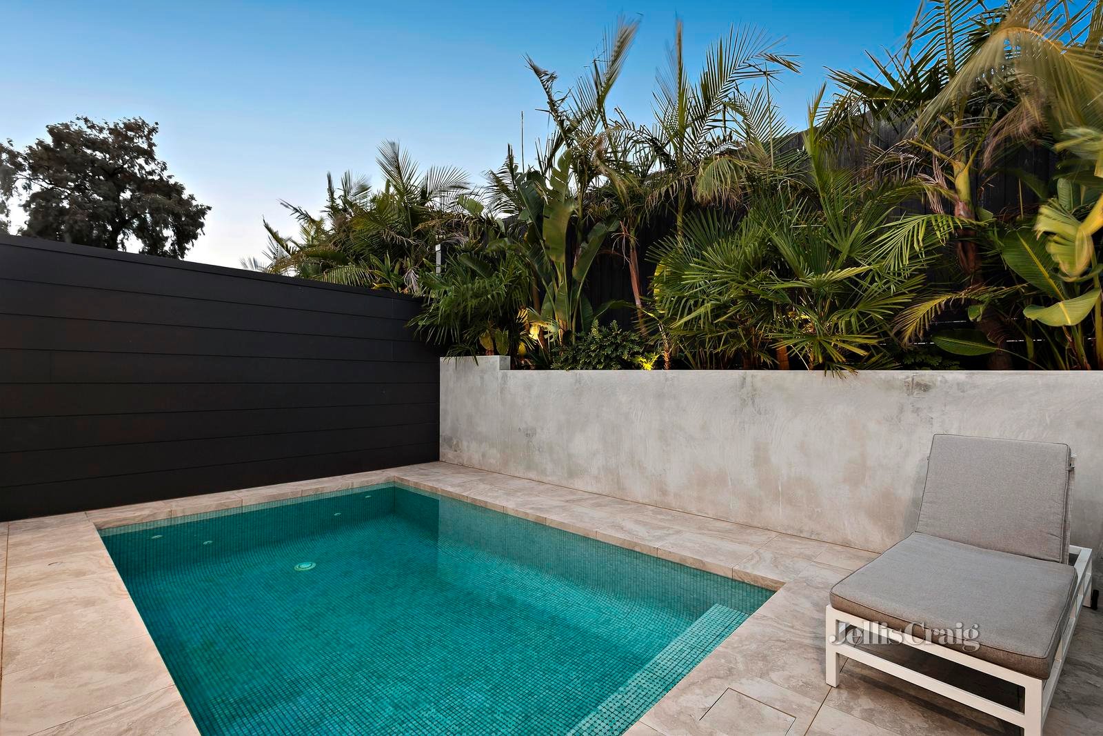 74 Roberts Street, Essendon image 18