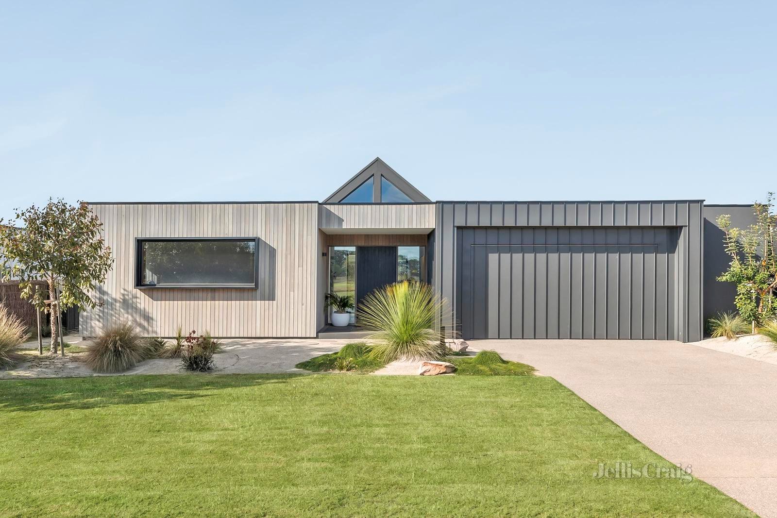 74 Samphire Drive, Connewarre image 1