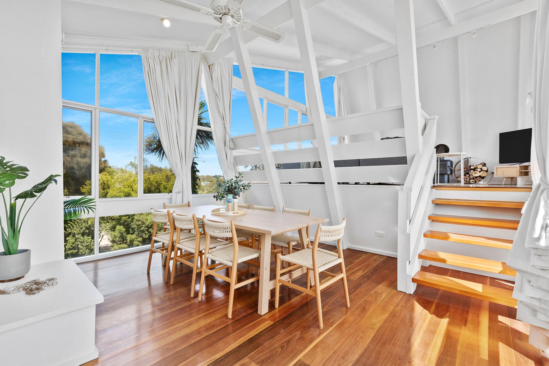 74 Seaview Street, Blairgowrie image 5