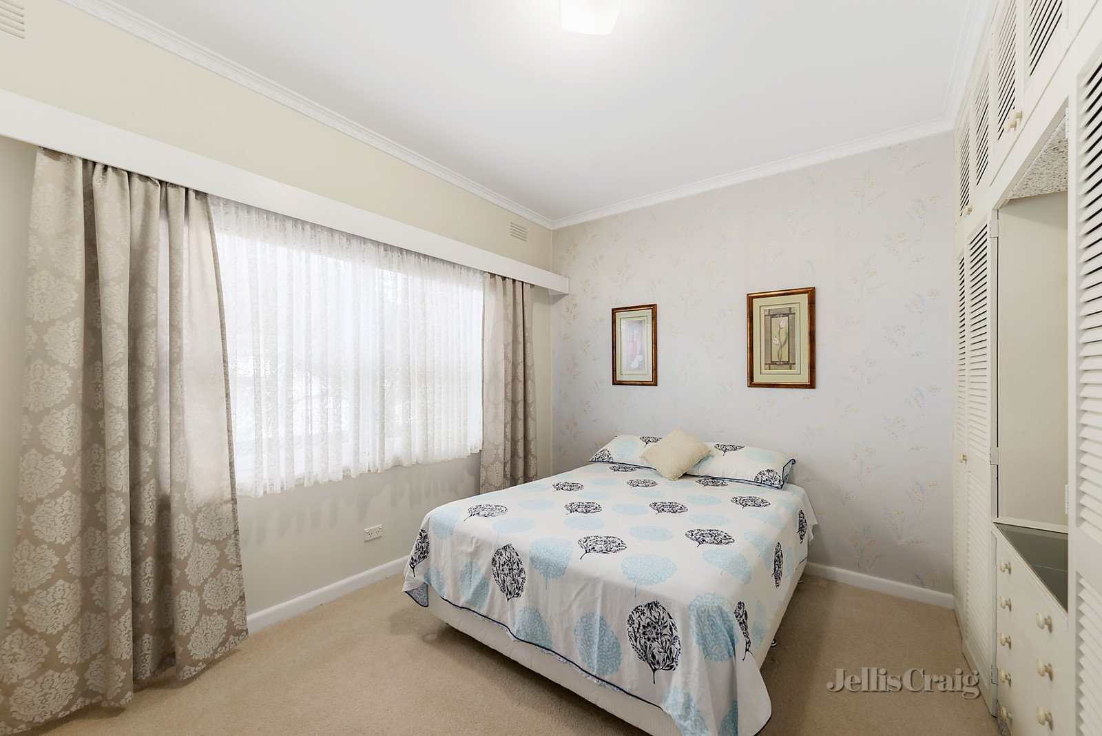 74 Stephensons Road, Mount Waverley image 3