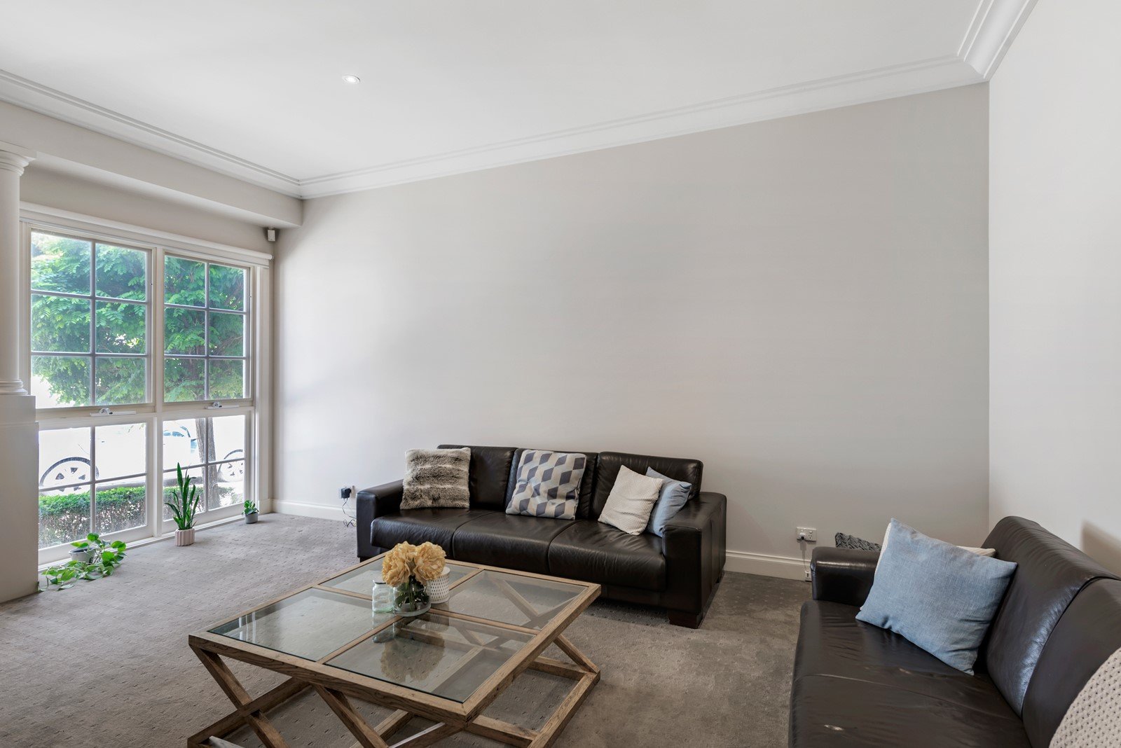 7/40 Grange Road, Toorak image 2