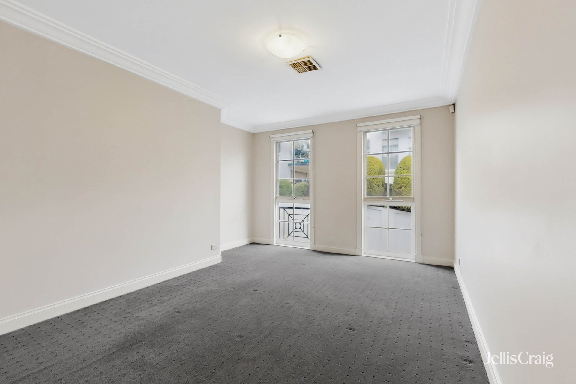 7/40 Grange Road, Toorak image 7