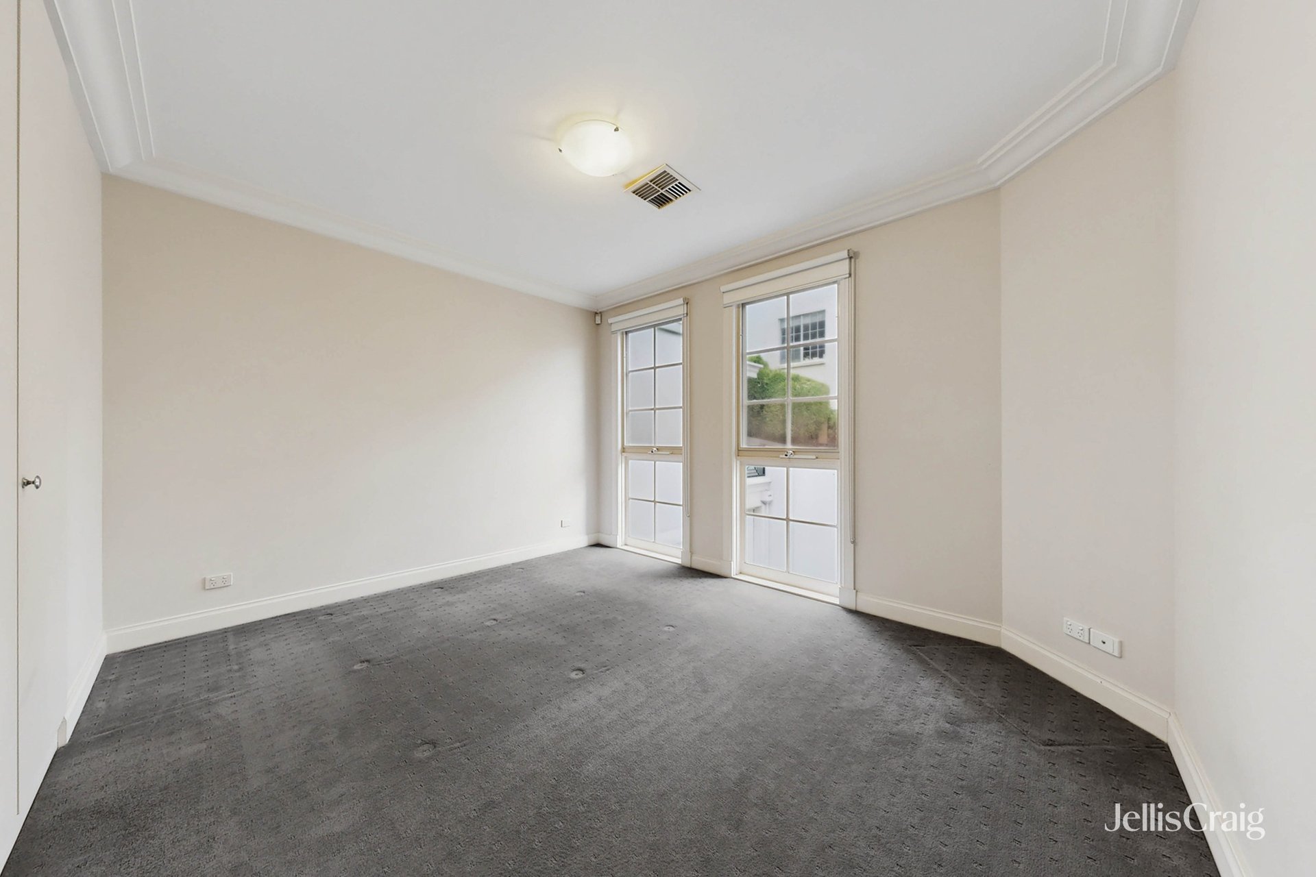 7/40 Grange Road, Toorak image 8