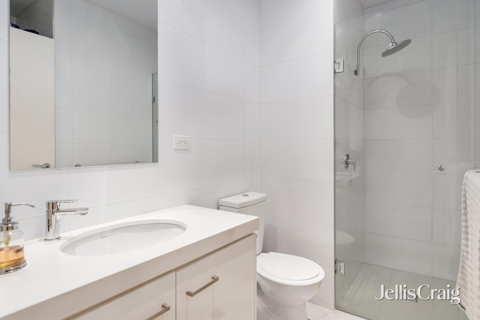 7/40 Rosanna Road, Heidelberg image 5