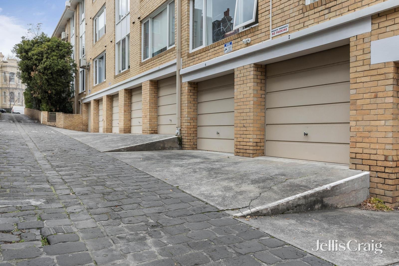 7/41 Park Street, South Yarra image 7