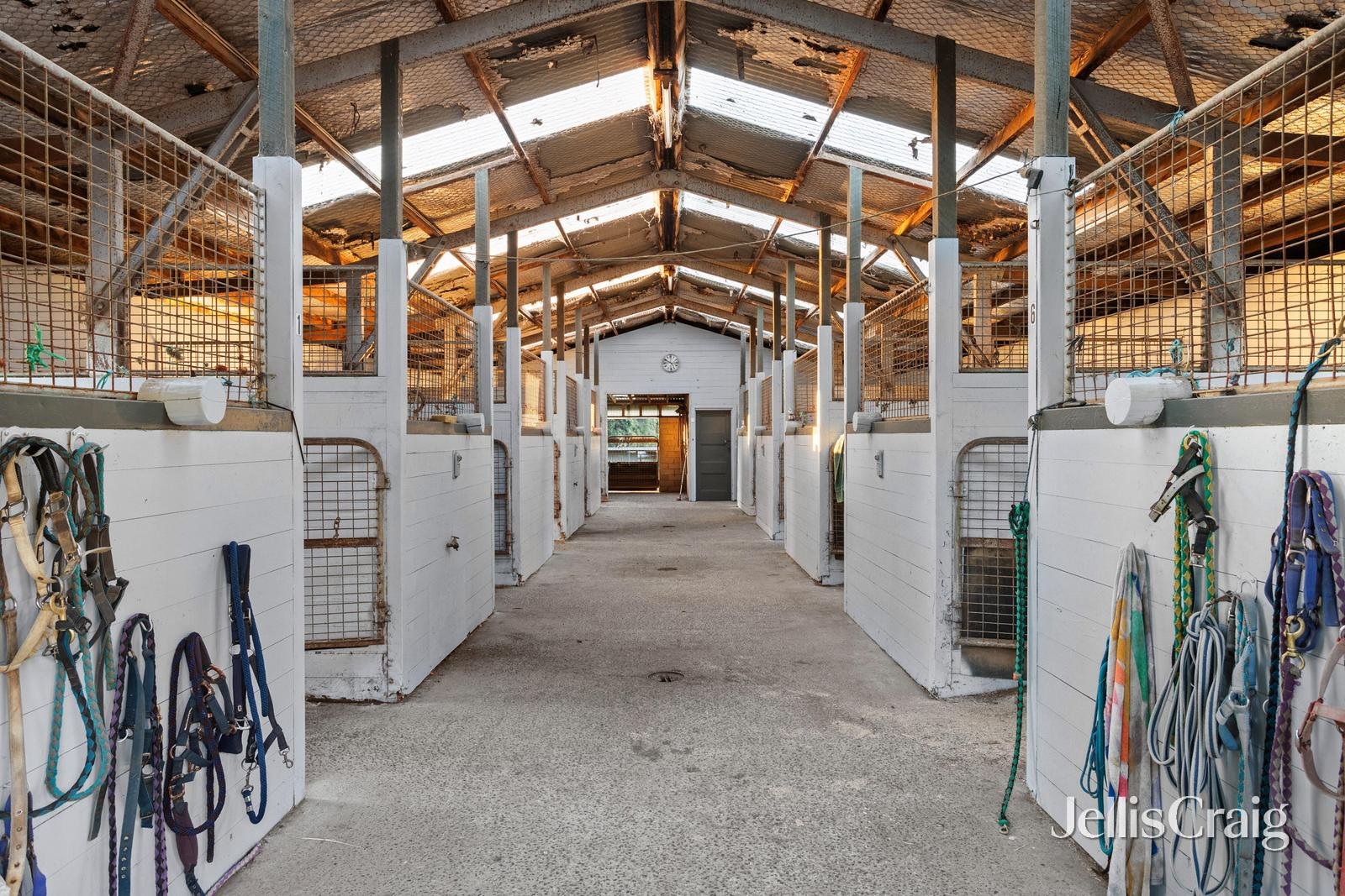 741 Warburton Highway, Seville image 3
