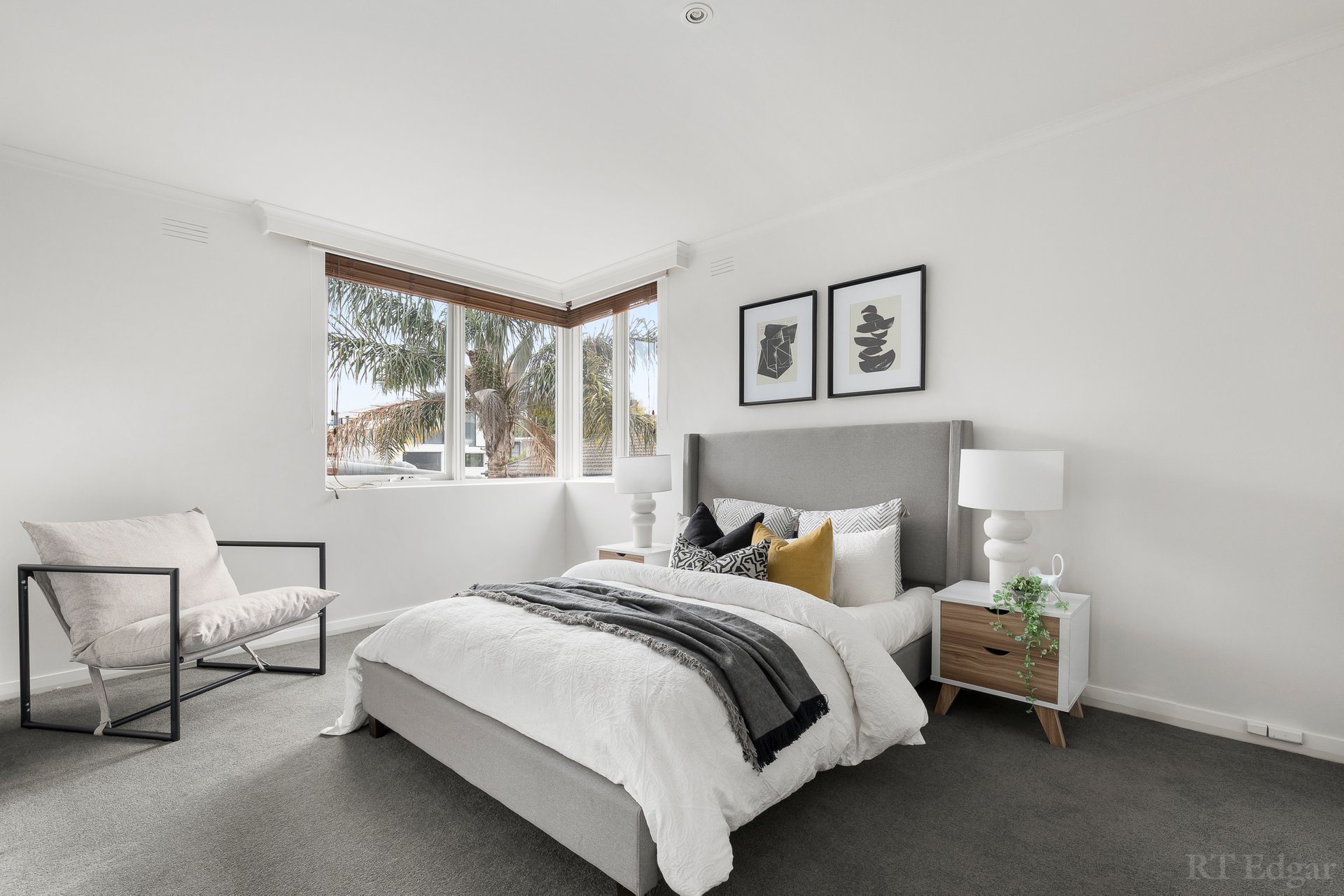 Property Gallery Thumbnail 8