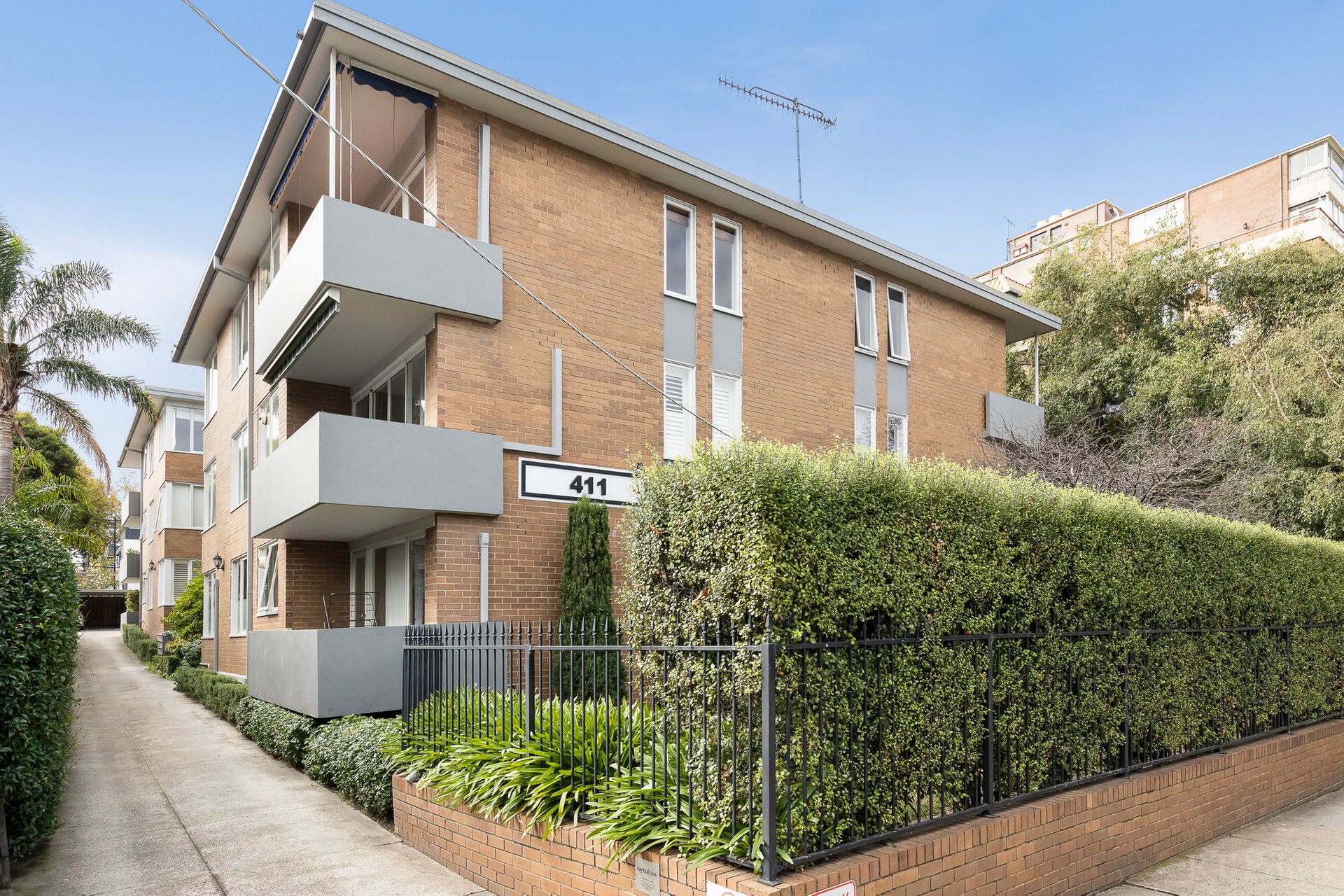 Property Gallery Thumbnail 10