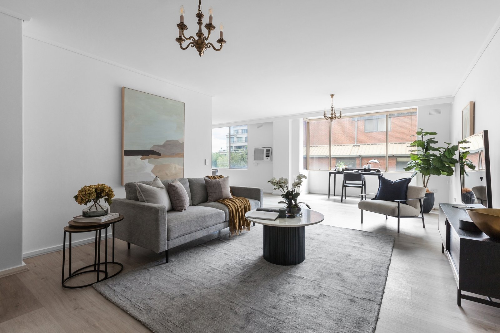 Property Gallery - Main Image