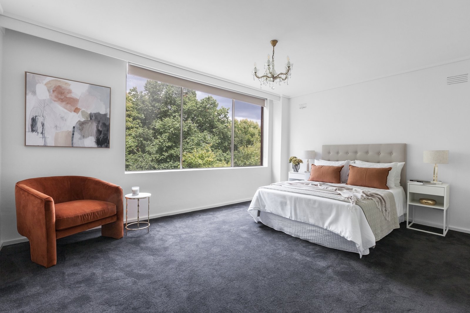 Property Gallery Thumbnail 8