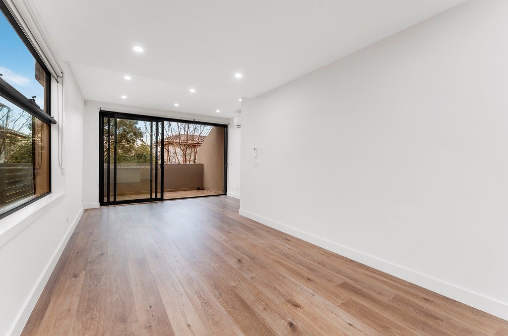 7/42-44 Crevelli Street, Reservoir image 4