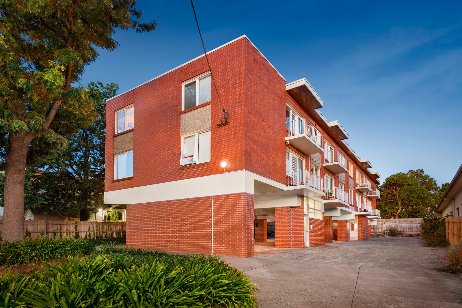7/42 Brougham Street, Kew, VIC, 3101 RT Edgar