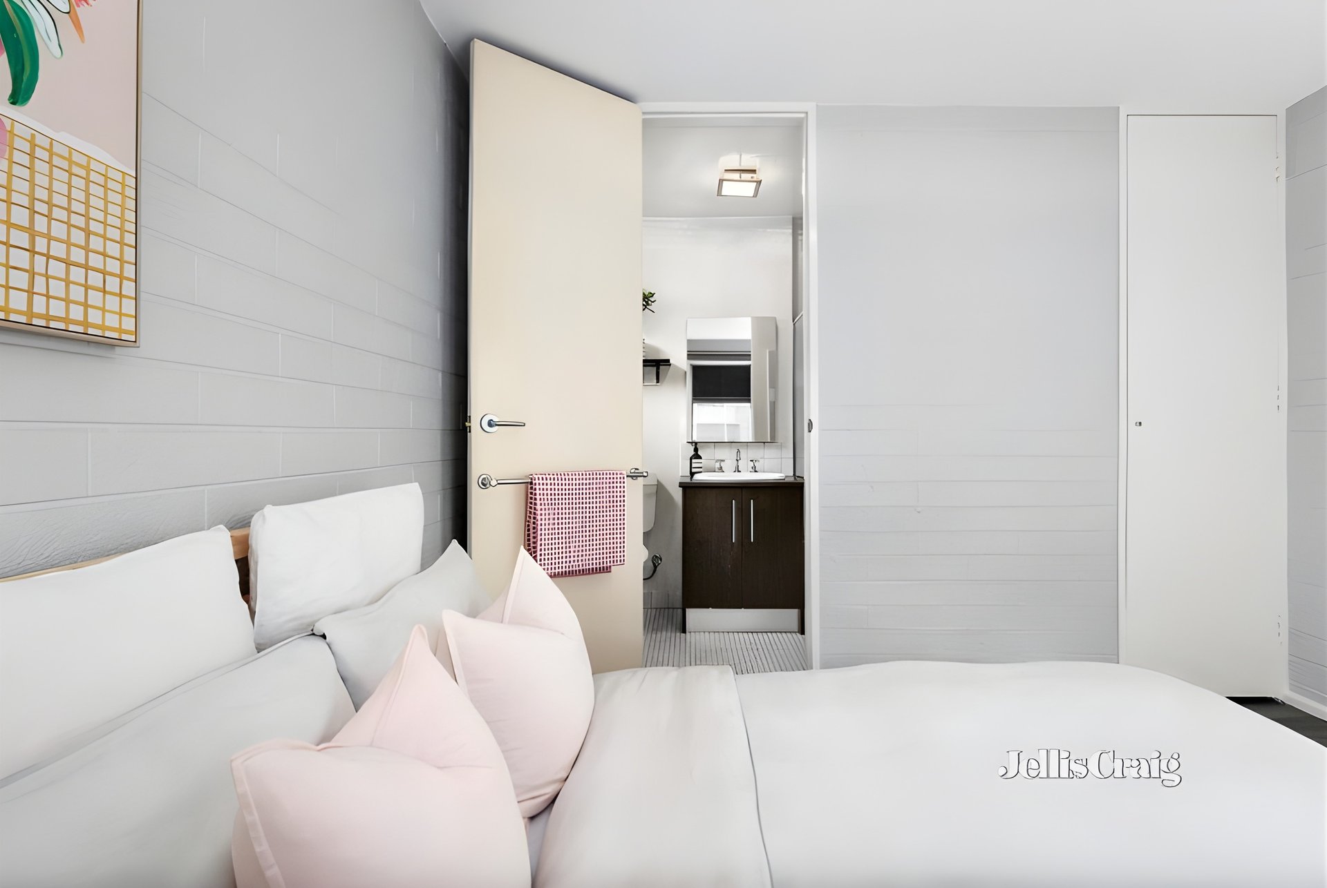 7/43 Farnham Street, Flemington image 5