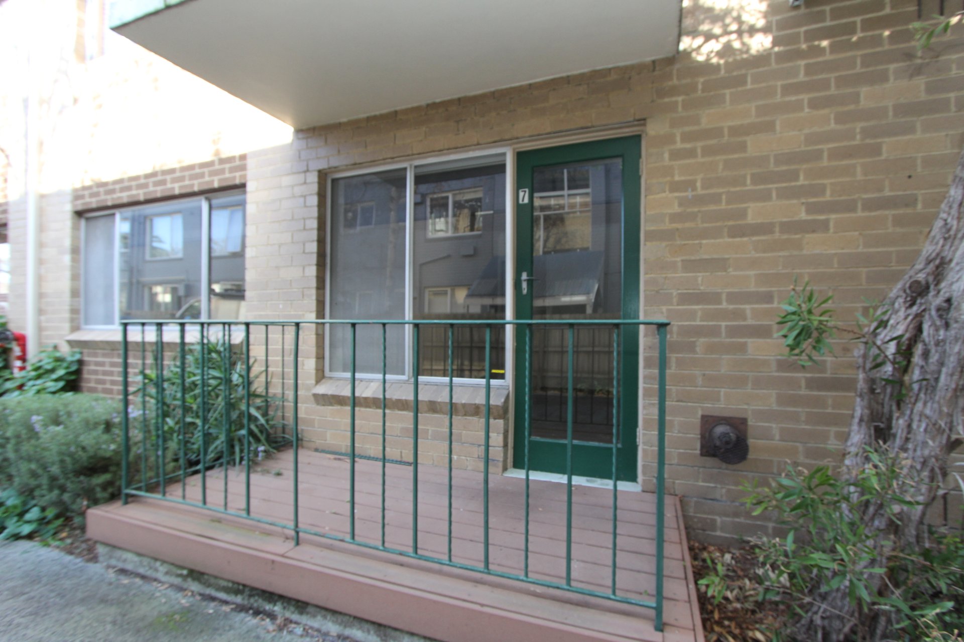 Property Gallery Thumbnail 6